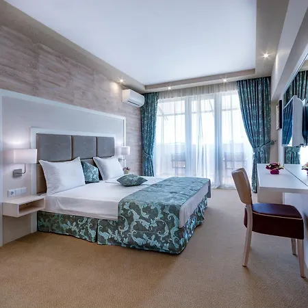 Siena Palace فندق بريمورسكو