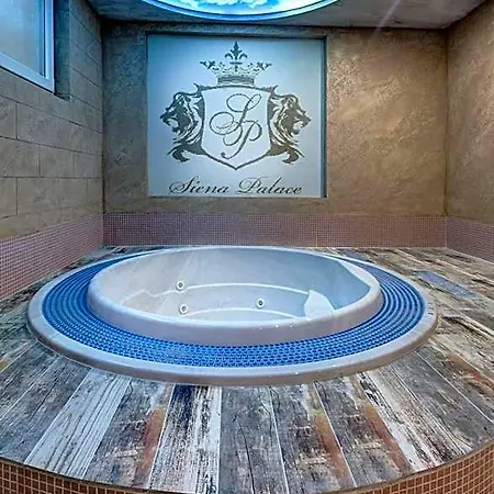 Hotel Siena Palace 4*